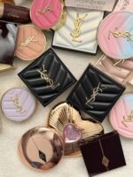 پودرفیکس ysl